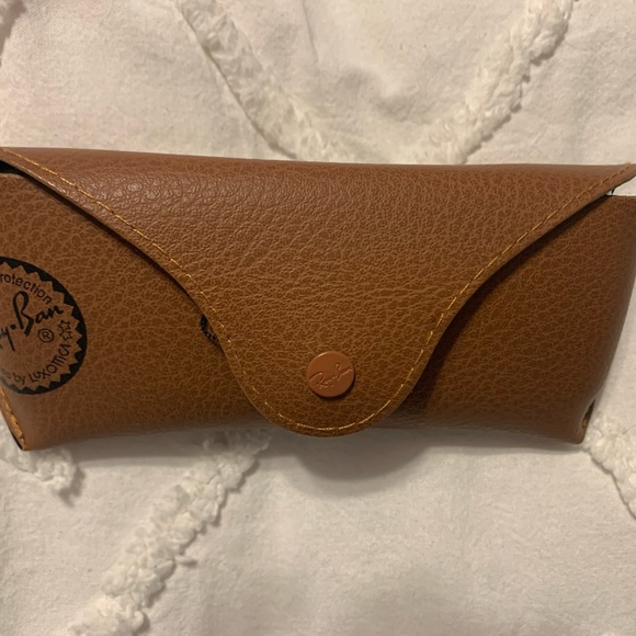 Ray Ban Justin Classic sunglasses. Matte black with gradient, grey lenses. - Picture 7 of 9